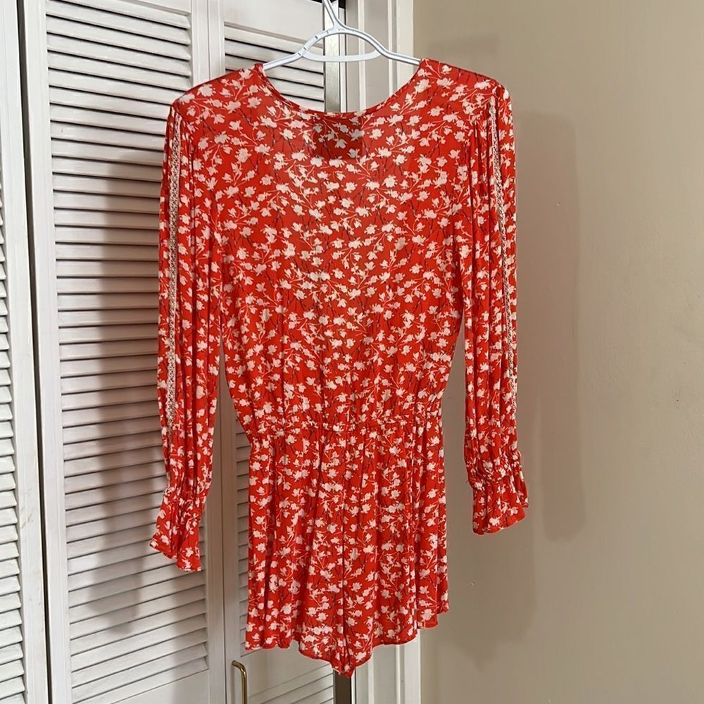 Blue life floral romper - Picture 8 of 9